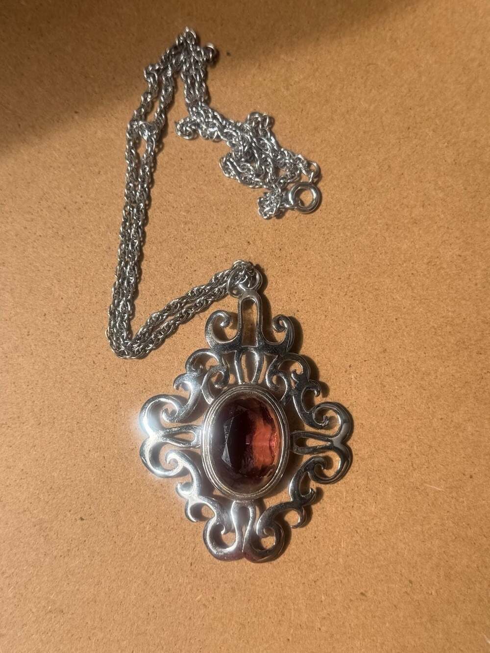 Sarah Coventry Royal Flair Pendant Necklace Silver Tone Purple Faceted Stone